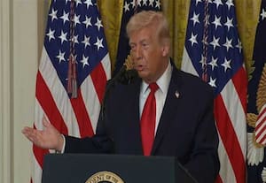  அமெரிக்க ராணுவத்தின் வலிமைக்கு ஈடுஇணை ஏதுமில்லை; டிரம்ப்