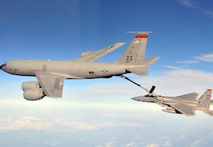 ஈராக்கில் அமெரிக்க விமானம் விழுந்து வீரர்கள் 4 பேர் பலி