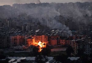 மேற்காசிய நாடுகளை குறிவைத்து ஈரான் தாக்குதல்: ஓமனில் இந்திய தொழிலாளர்கள் இருவர் உயிரிழப்பு