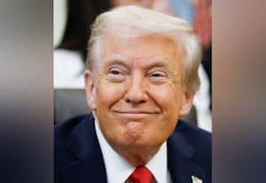  'போரில் தோற்று போன ஈரான் ஒப்பந்தம் செய்ய விரும்புகிறது'