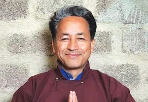  சமூக ஆர்வலர் சோனம் வாங்சுக் சிறையில் இருந்து விடுதலை