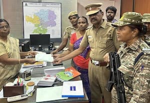  வாகன சோதனையில் சிக்கியது ரூ.2 லட்சம்