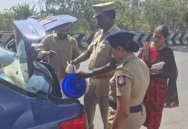 தேர்தல் பறக்கும் படையினர் ஜரூர்: 2 நாளில் ரூ.23 கோடி ரொக்கம், பொருள் பறிமுதல் 