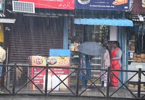  ஊட்டியில் ஆலங்கட்டி மழை இரவில் குளிரான காலநிலை