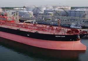 இந்தியா நோக்கி யு டர்ன் அடித்த ரஷ்ய  ஆயில் டேங்கர் கப்பல்