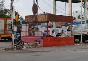  கட்சி விளம்பரங்களை அழிக்கும் பணி தீவிரம்