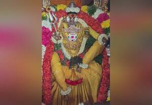  ஸ்ரீவி., பெரிய மாரியம்மன் கோயிலில் பூக்குழி திருவிழா