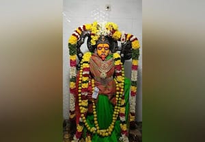  பத்ரகாளியம்மன் கோவிலில் அமாவாசை நிகும்பலா யாகம்