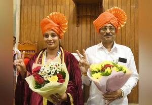  பெலகாவி மாநகராட்சி மேயர், துணை மேயர் தேர்தல் முதன் முறையாக இரு பதவிக்கும் கன்னடர்கள் தேர்வு