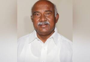  வீண் செலவு செய்யும் சித்தராமையா மேல்சபையில் விஸ்வநாத் பாய்ச்சல்