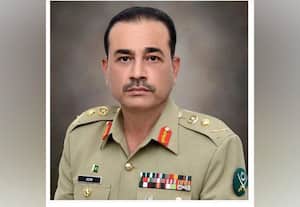  பயங்கரவாதத்திற்கு எதிராக பாக்., ராணுவ தளபதி கதறல்