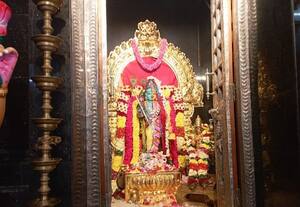  கன்னிகா பரமேஸ்வரி கோவிலில் தெலுங்கு வருட பிறப்பு வழிபாடு