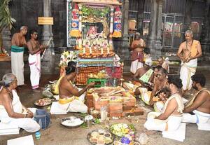  கும்பாபிஷேக வழிபாடு துவக்கம்