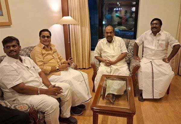 புதுச்சேரி இண்டி கூட்டணியில் குழப்பம்; பேச்சு வார்த்தைக்கு வராத காங்கிரசார்: சென்னைக்கு புறப்பட்ட தி.மு.க.,வினர்