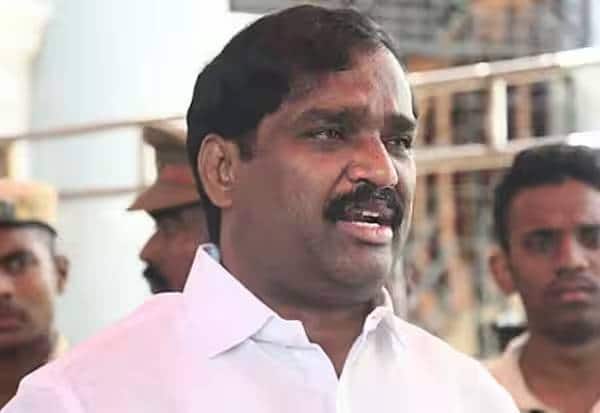  தி.மு.க., கூட்டணியில் இருந்து வெளியேறிய த.வா.க., தலைவர்: தன்னுடன் மாவோயிஸ்டுகள் இருப்பதாக சொல்கிறார்