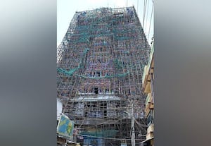 மீனாட்சி அம்ம்ன் கோயில் கோபுரம்