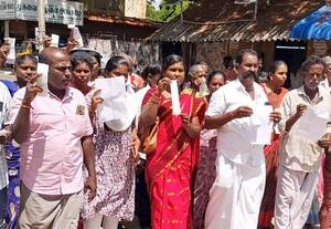  அரசு நேரடி கொள்முதல் நிலையத்தில் நெல்லுக்கு பணம் தராமல் அலைக்கழிப்பு