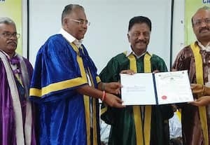  மாணவர்கள்  பண்பாட்டுடன் கூடிய  கல்வி கற்க வேண்டும்: பட்டளிப்பு விழாவில் பன்னீர்செல்வம் பேச்சு
