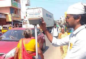  பெரியபாளையம் சாலையில் விரிவாக்க பணிக்கு அளவீடு