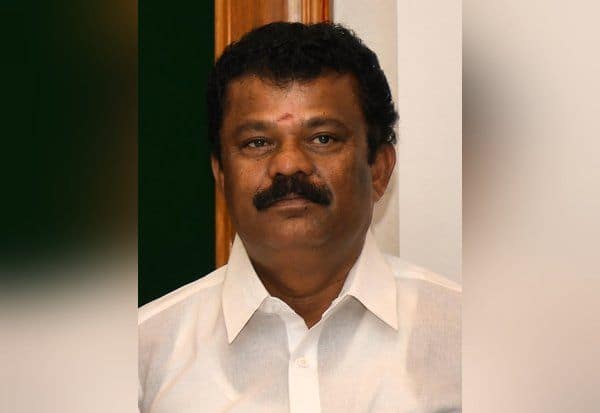  பெயர் விடுபட்டாலும் ஓசூரை கைப்பற்றிய மாஜி