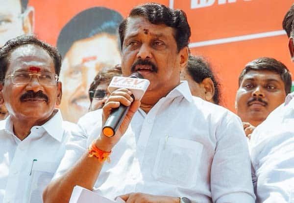 திருநெல்வேலி டூ சாத்தூர்: தொகுதி மாறி போட்டியிடுகிறார் நயினார் நாகேந்திரன்