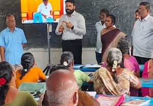  திருக்கோவிலுாரில் தேர்தல் பணியாளர்களுக்கு பயிற்சி