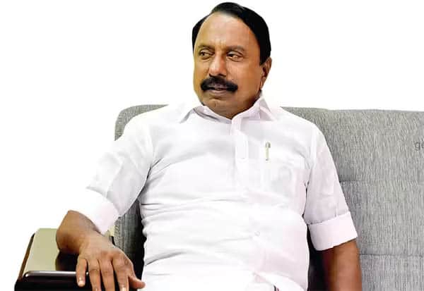 8 முறை இரட்டை இலை.. இப்போது விசில்! கோபியில் 9வது முறையாக போட்டியிடும் தவெக செங்கோட்டையன் 