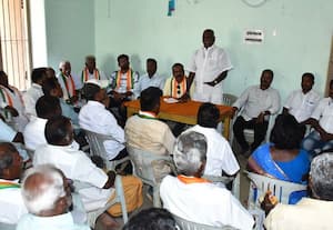  வெளியூர் நபர் போட்டியிட்டால் தேர்தல் பணி புறக்கணிப்பு : கடலுார் தொகுதியில் காங்., நிர்வாகிகள் போர்க்கொடி 