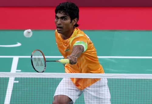 பிரமோத் பகத் 'தங்கம்': ஸ்பானிஷ் பாரா பாட்மின்டனில்