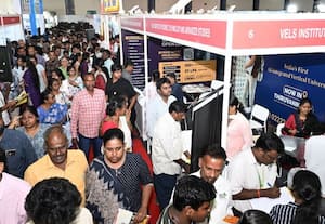  'தினமலர்' நாளிதழ் நடத்திய 'வழிகாட்டி நிகழ்ச்சி - 2026' நிறைவு மாணவர்களின் சிறந்த எதிர்காலத்துக்கு அடித்தளம்