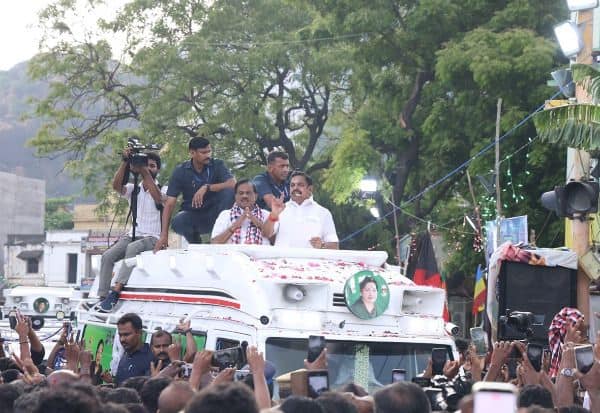  உதயநிதி முதல்வராவது கனவிலும் நடக்காது: பிரசாரத்தில் பழனிசாமி ஆவேசம்