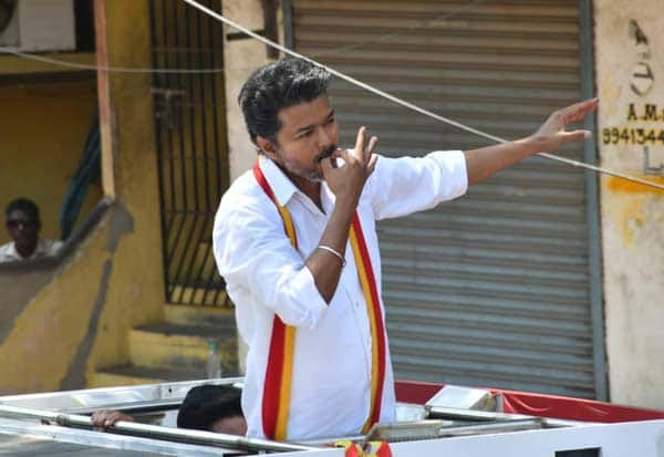 ஒன்றுக்கும் உதவாத  திமுக ஆட்சி; விரைவில் விடைபெறப் போகிறார் ஸ்டாலின்: விஜய் ஆவேச பேச்சு