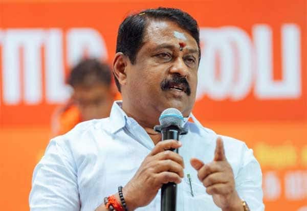 வேட்பாளர்களை பாஜ பார்லி குழு  முடிவு செய்யும்: நயினார் நாகேந்திரன்