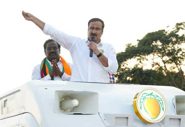 விளம்பர நடிகர் ஸ்டாலின்: பாமக அன்புமணி சாடல்