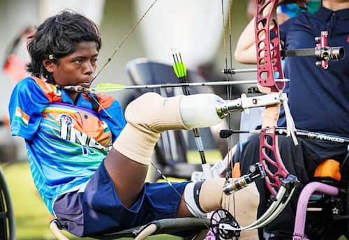 தங்கம் வென்றார் பாயல் * 'நம்பர்-1' ஷீத்தல் தேவியை வீழ்த்தினார்