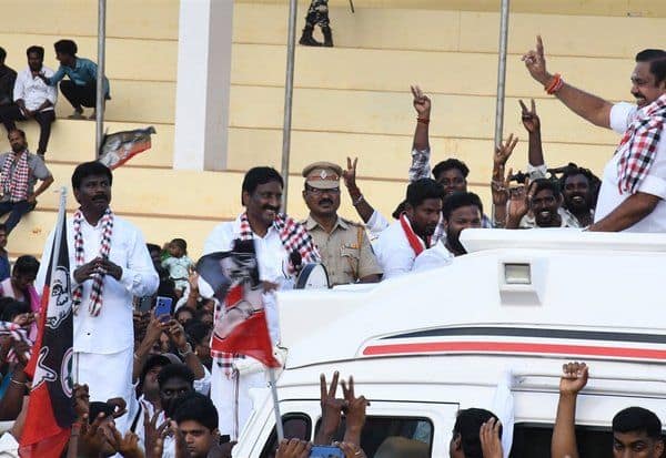 புதுச்சேரி மது விற்பனை ஸ்டாலின் கண்ணை உறுத்துகிறது; இபிஎஸ் கடும் விமர்சனம்