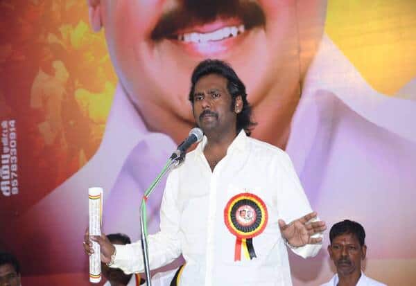 விருதுநகர் தொகுதியில் தேறுவாரா  விஜயபிரபாகரன்?