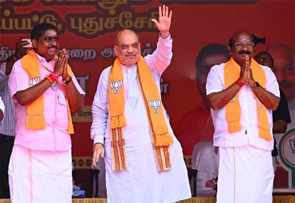 திமுக - காங்கிரஸ் ஆட்சியில் ரூ.15 ஆயிரம் கோடி மோசடி:  புதுச்சேரியில் அமித் ஷா குற்றச்சாட்டு