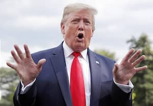 டிரம்பை பதவி நீக்கம் செய்ய தீர்மானம் போட முடிவு?