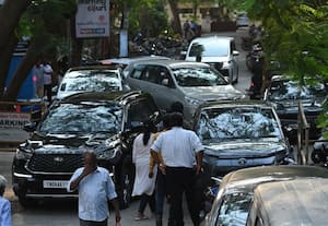 'பார்க்கிங்' பகுதியான நுங்கம்பாக்கம் முதலாவது சந்து தினமும் திண்டாடும் குடியிருப்பு மக்கள்