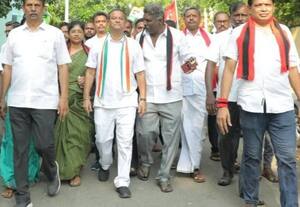  சிவகாசியில் 24 மணி நேரமும் குடிநீர் வினியோகம் :சொல்கிறார் காங்., வேட்பாளர் அசோகன்