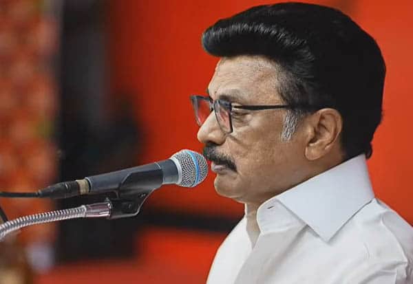    என் மனைவி ஒருவாரம் என்னுடன் பேசவில்லை; விழுப்புரம் கூட்டத்தில் ஸ்டாலின் சொன்ன ரகசியம்