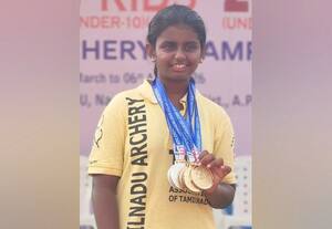  விளையாட்டு தேசிய வில்வித்தை போட்டியில் 6 பதக்கம் பெற்று மாணவி சாதனை