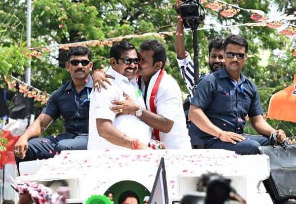  மாணவியர் கையில் மது; மாணவர் கையில் அரிவாள்: தமிழகத்தை தி.மு.க., சீரழித்ததாக பழனிசாமி புகார்