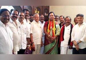  வர்த்தகர் சங்க நிர்வாகிகளிடம் பிரேமலதா ஓட்டு சேகரிப்பு