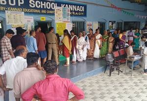  கேரள சட்டசபை தேர்தல்; பாலக்காட்டில் ஓட்டுப்பதிவு விறுவிறு