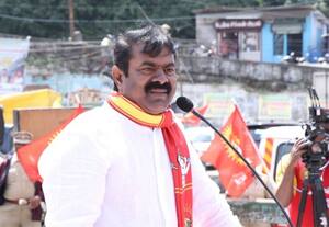 கள் இறக்கும் எளியவர்கள் பயங்கரவாதிகளா? தேர்தல் பிரசாரத்தில் சீமான் ஆவேச கேள்வி