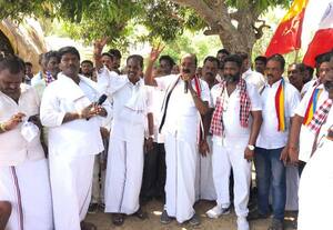  பேரூராட்சி மக்களுக்கு நகர்ப்புற வேலைவாய்ப்பு திட்டத்தில் 150 நாள் வேலை அ.தி.மு.க., வேட்பாளர் ராஜசேகர் உறுதி