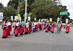  ஓட்டளிப்பதன் அவசியம்: குன்னுாரில் விழிப்புணர்வு