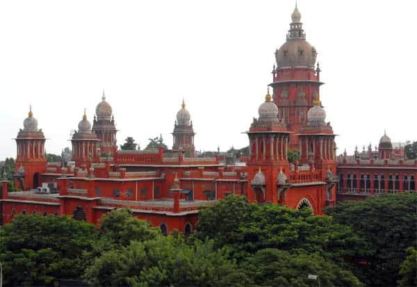 தேர்தலின் போது நகைகள் எடுத்து செல்ல விதிகள் வகுக்கக்கோரி வழக்கு; தேர்தல் கமிஷனுக்கு ஐகோர்ட் புதிய உத்தரவு